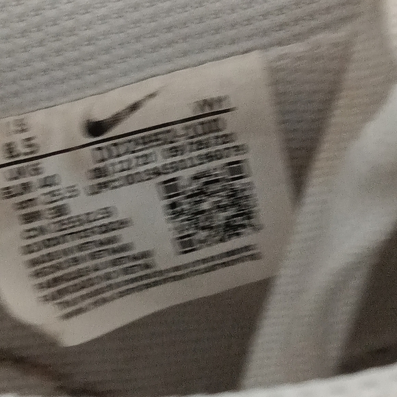 RARE SIZE Valentine's Day White Volt Women's Court Vision Low - Picture 9 of 11